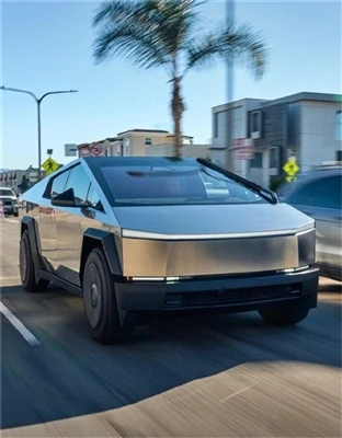 التعرض لتفاصيل Tesla Cybertruck HD