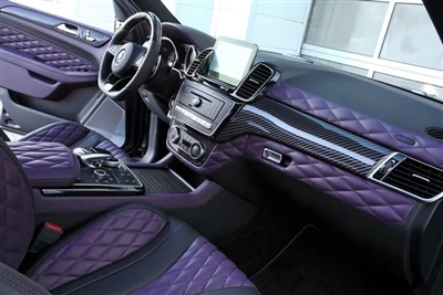 سيارة مرسيدس AMG GLE 63 معدلة من Topcar مع ألياف الكربون والجلد الأرجواني.
